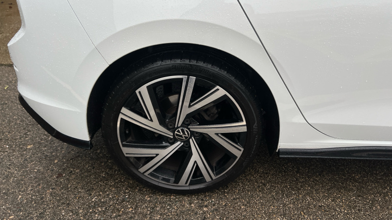 Volkswagen Golf 1.5 TSI R-Line 5dr Petrol Hatchback